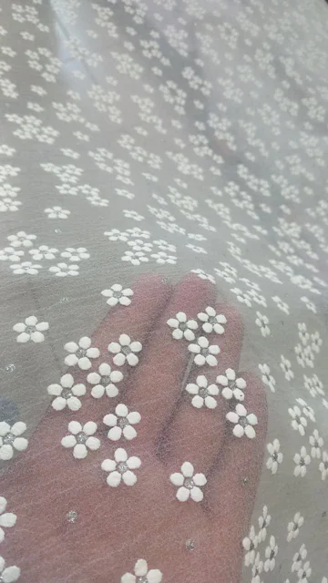 پارچه تورگلدار عرض ۱۵۰جنس اعلا