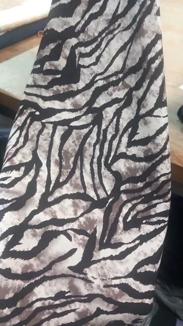 پارچه کرپ نخ عرض ۱۵۰