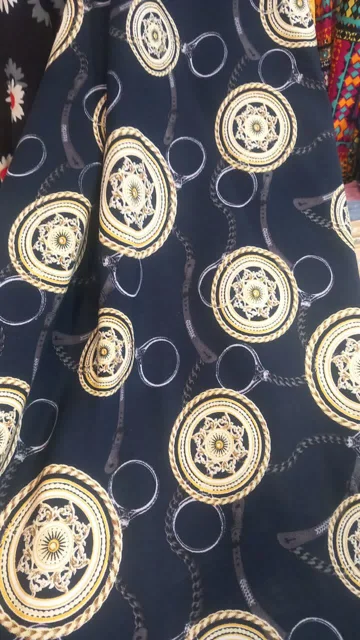 پارچه کرپ نخ عرض ۱۵۰