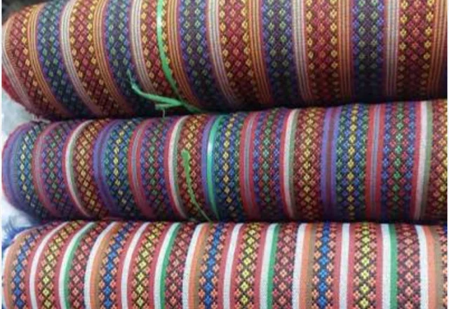 پارچه جاجیم عرض ۲متر جهت خرید باشماره زیر تماس بگیرید 09012535693